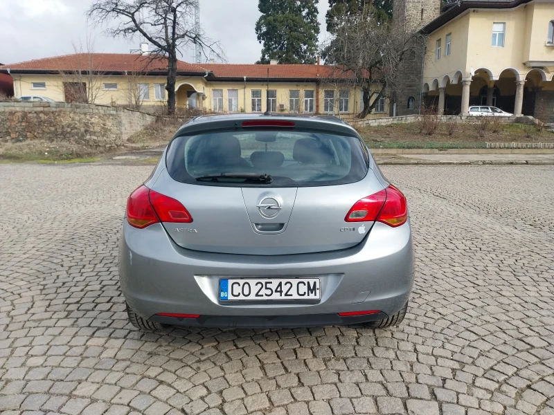 Opel Astra Opela Astra J 1.7 CDTI, снимка 5 - Автомобили и джипове - 53292566