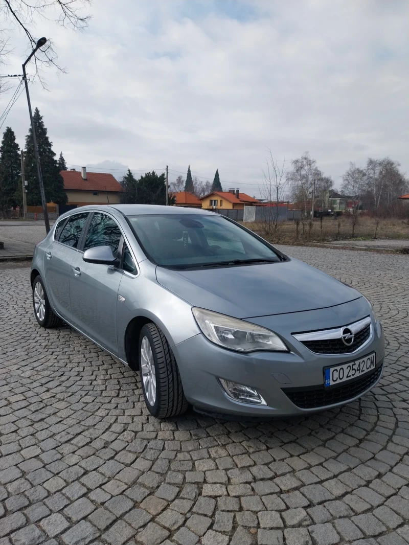 Opel Astra Opela Astra J 1.7 CDTI, снимка 3 - Автомобили и джипове - 53292566