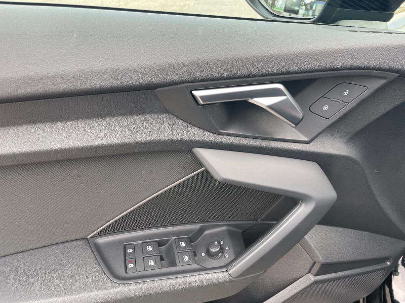 Audi A3 2.0 TDI/116 PS/LED/NAVI/PDC, снимка 13 - Автомобили и джипове - 53493663