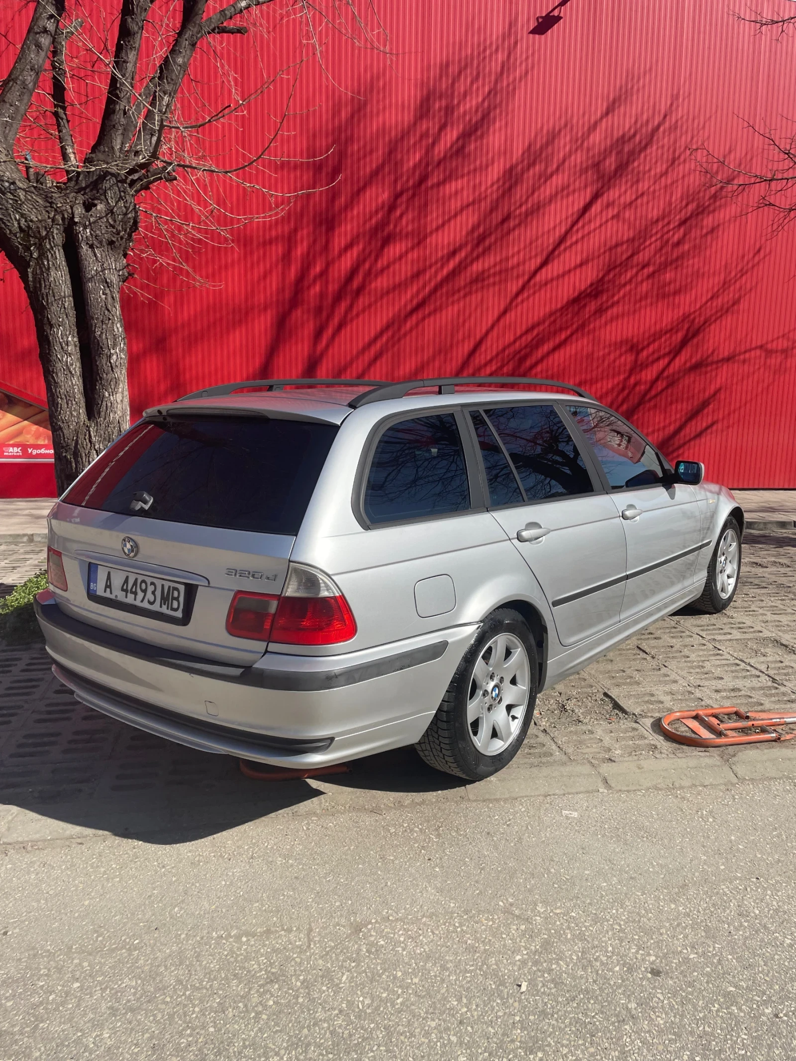 BMW 320  - изображение 2