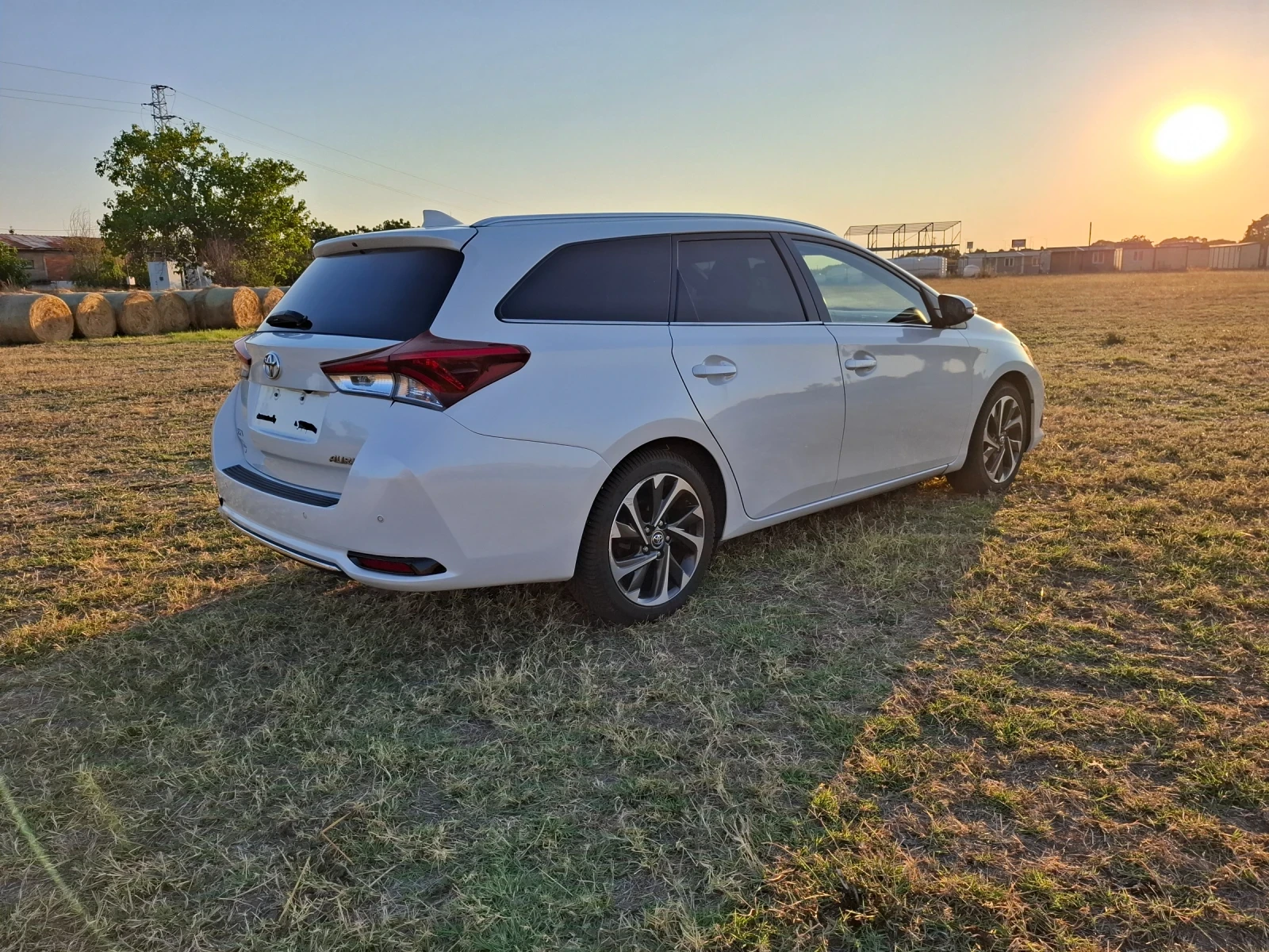 Toyota Auris  - изображение 7