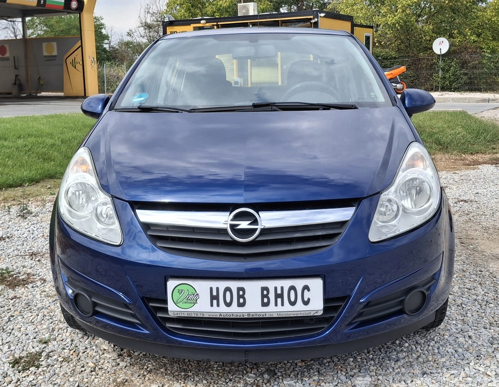 Opel Corsa 110 Jahre 1.0i 60PS - изображение 2