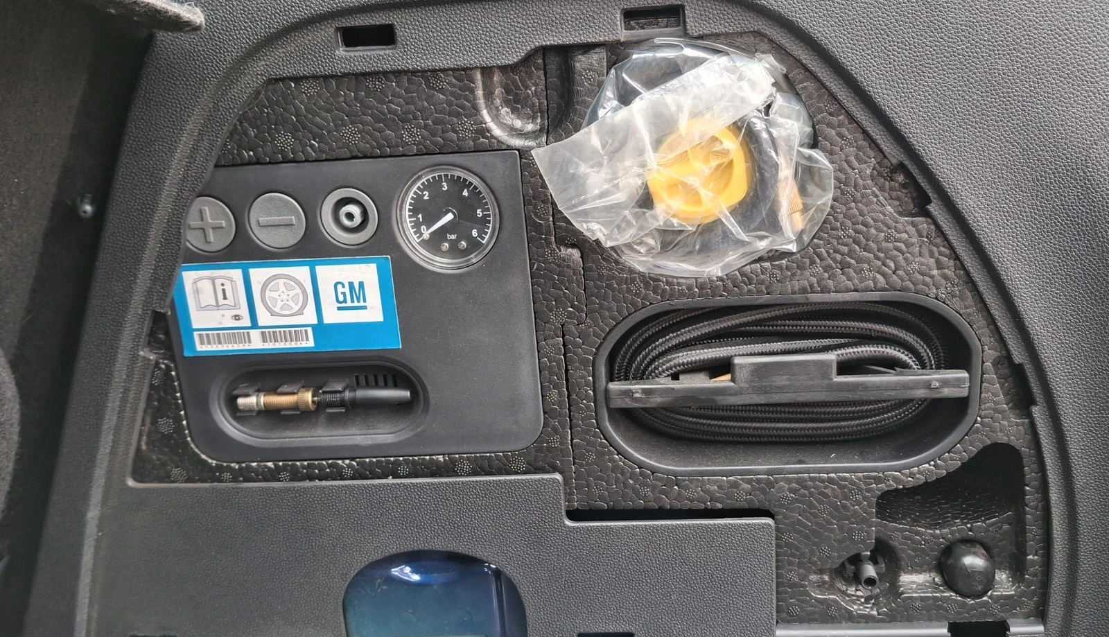 Opel Corsa Selection 110 Jahre 1.0i 60PS | Mobile.bg   14