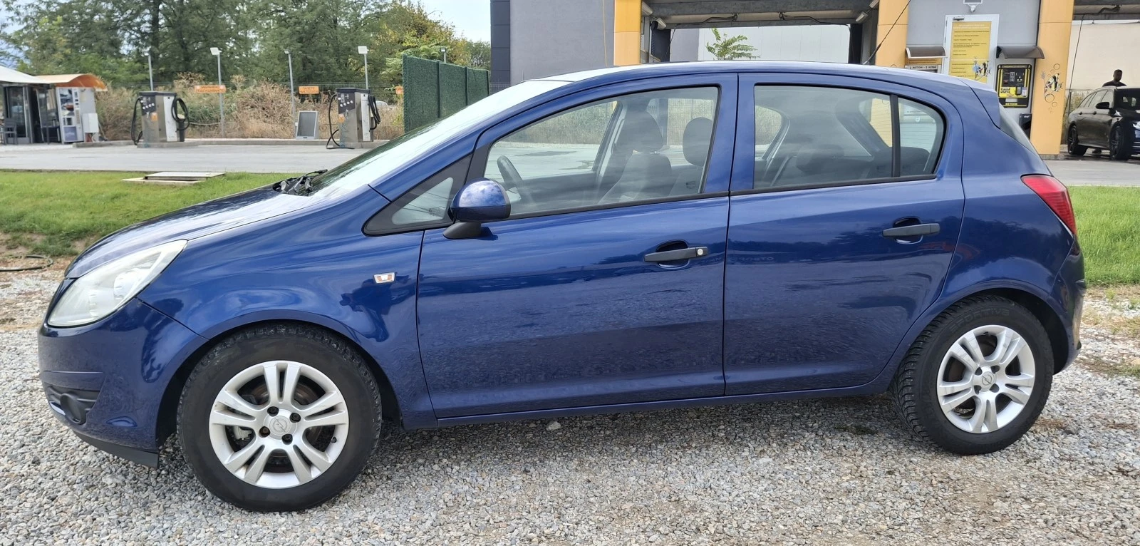 Opel Corsa 110 Jahre 1.0i 60PS - изображение 4