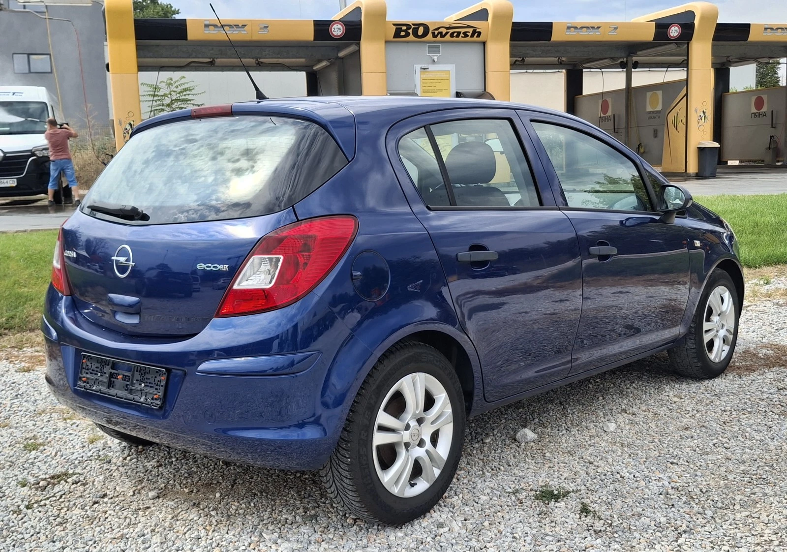 Opel Corsa 110 Jahre 1.0i 60PS - изображение 7