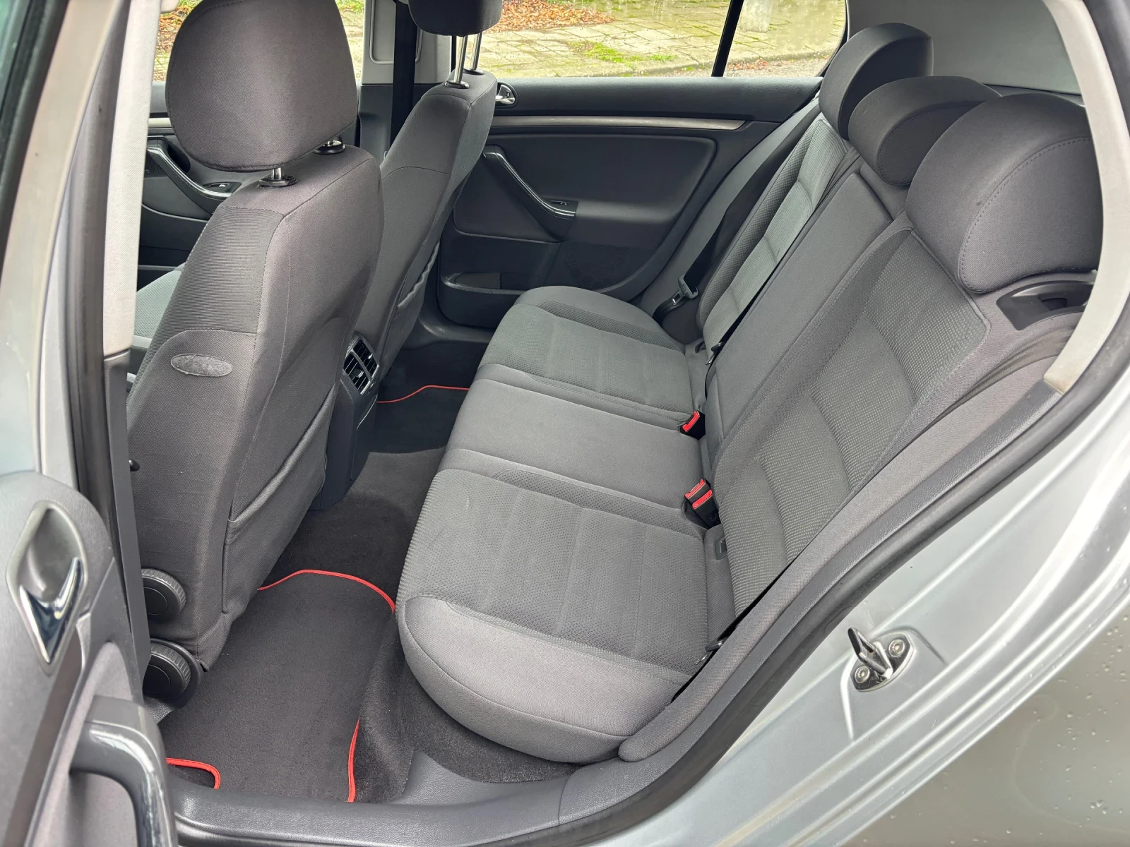 VW Golf 1.9TDI  | Mobile.bg   8