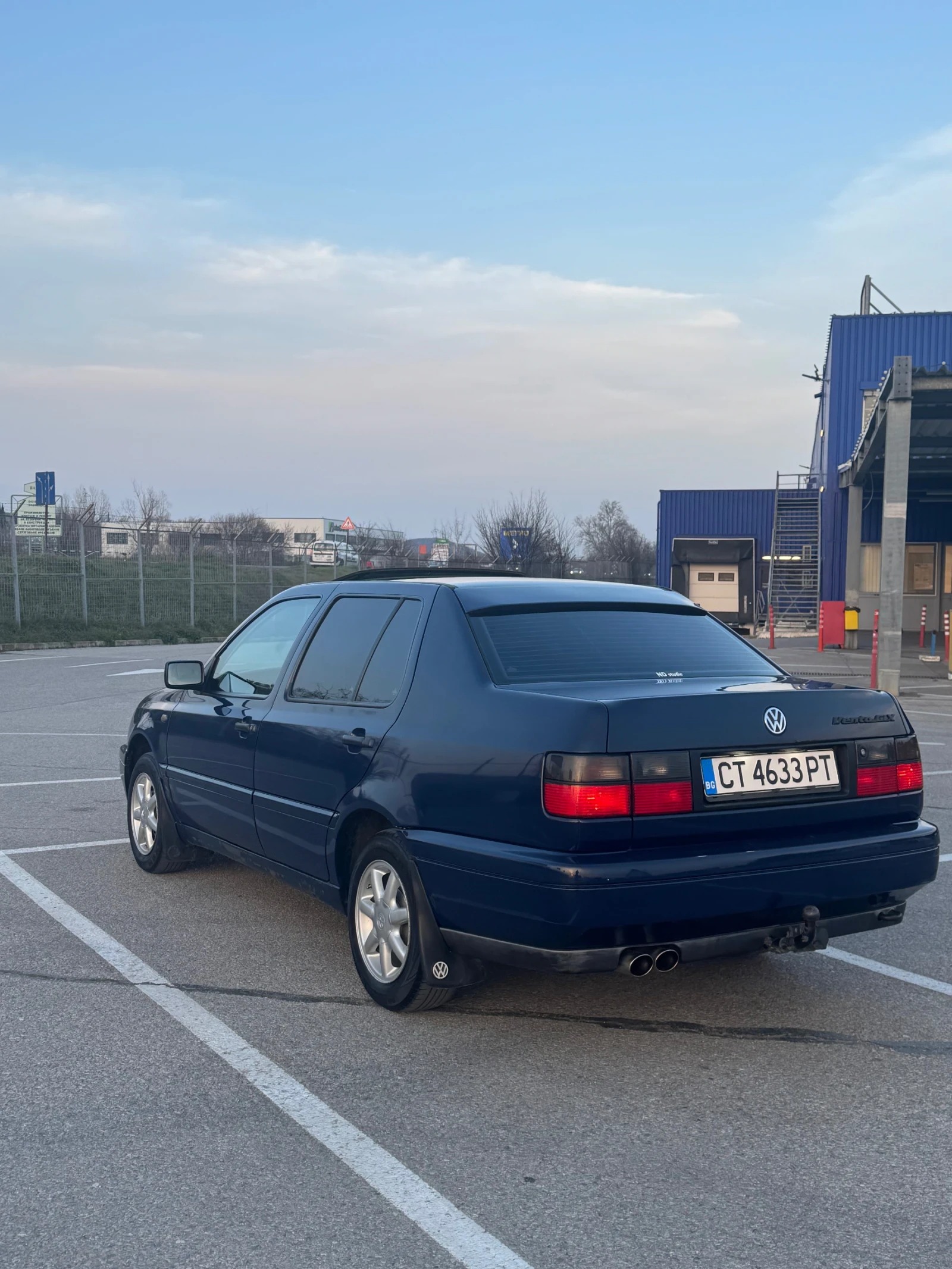 VW Vento 1HX0, снимка 2 - Автомобили и джипове - 53713116