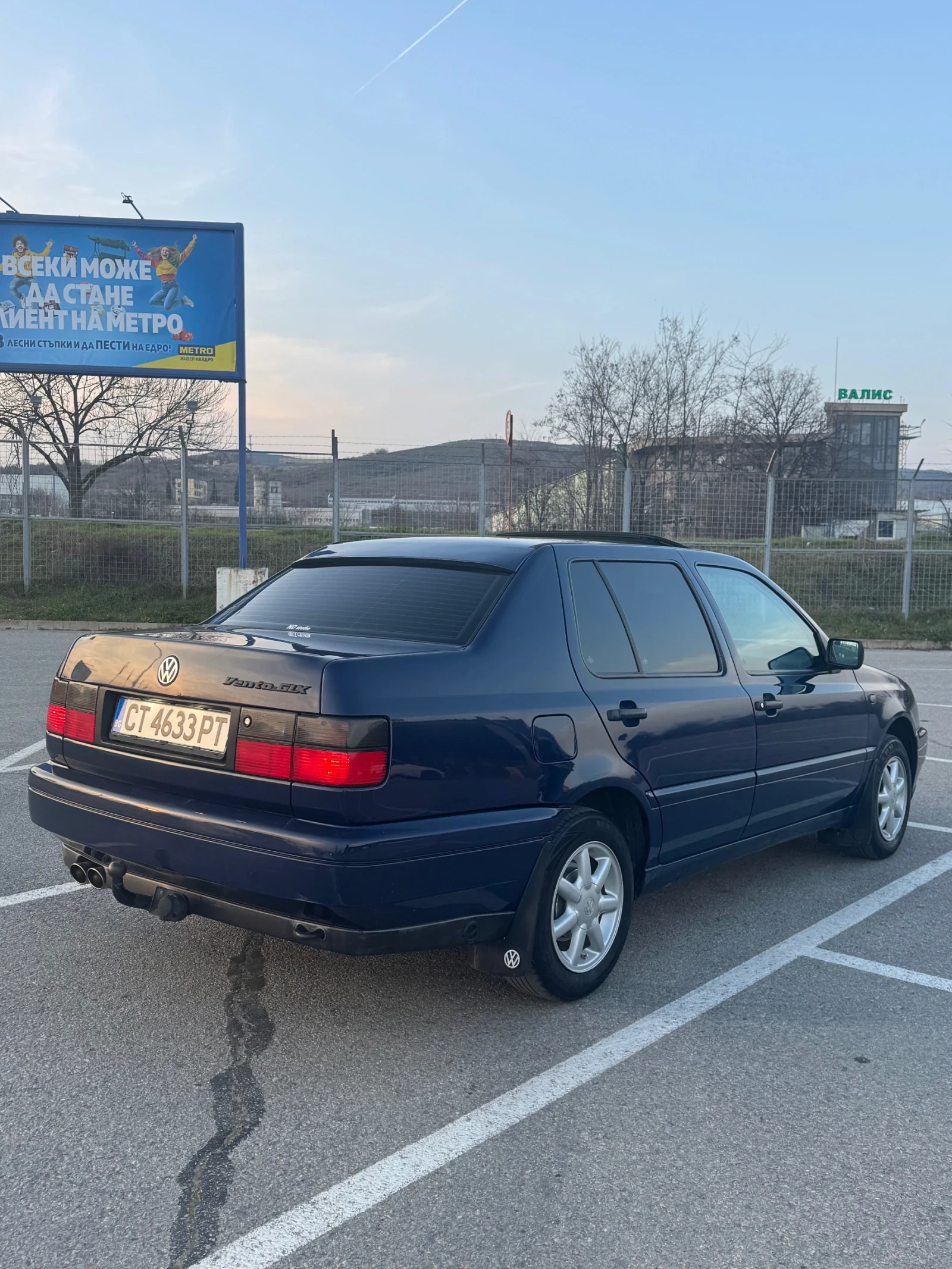 VW Vento 1HX0, снимка 3 - Автомобили и джипове - 53713116