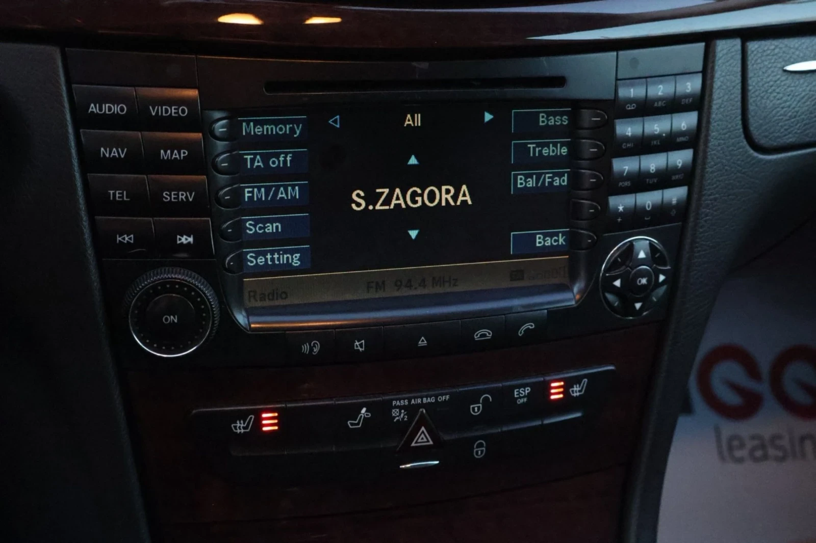 Mercedes-Benz E 220 2.2cdi 150kc Avtomat , снимка 13 - Автомобили и джипове - 54103287