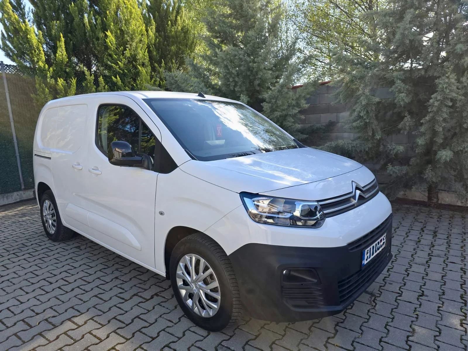 Citroen Berlingo ELECTRIC 50kW, снимка 6 - Автомобили и джипове - 54296581