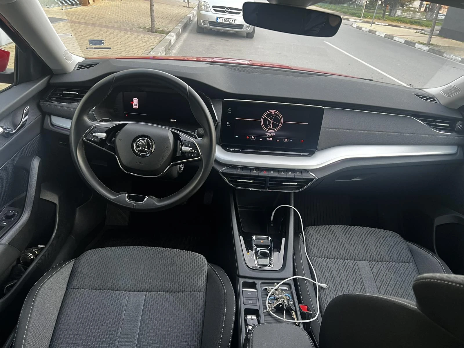 Skoda Octavia 1.5 E-tec 150psi EDITION+ , снимка 9 - Автомобили и джипове - 54447070