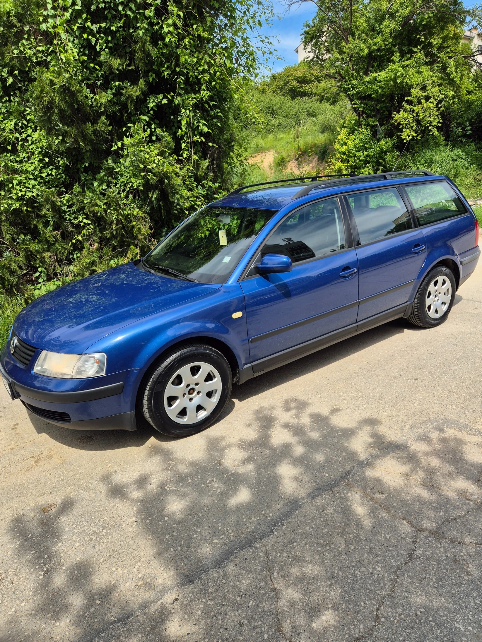 VW Passat 1.9 ТДИ!!!116КС, снимка 7 - Автомобили и джипове - 54606940