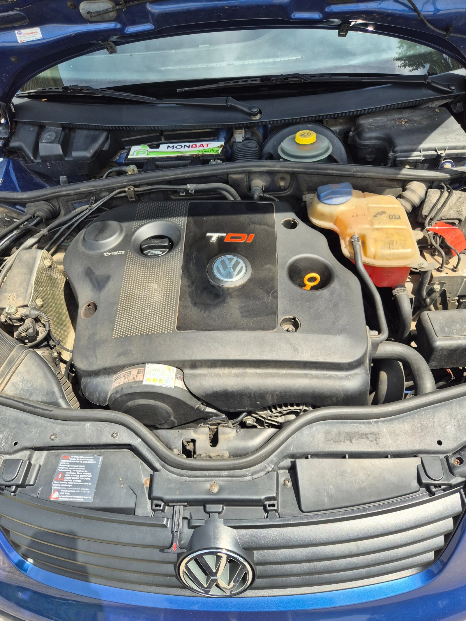 VW Passat 1.9 ТДИ!!!116КС, снимка 9 - Автомобили и джипове - 54606940