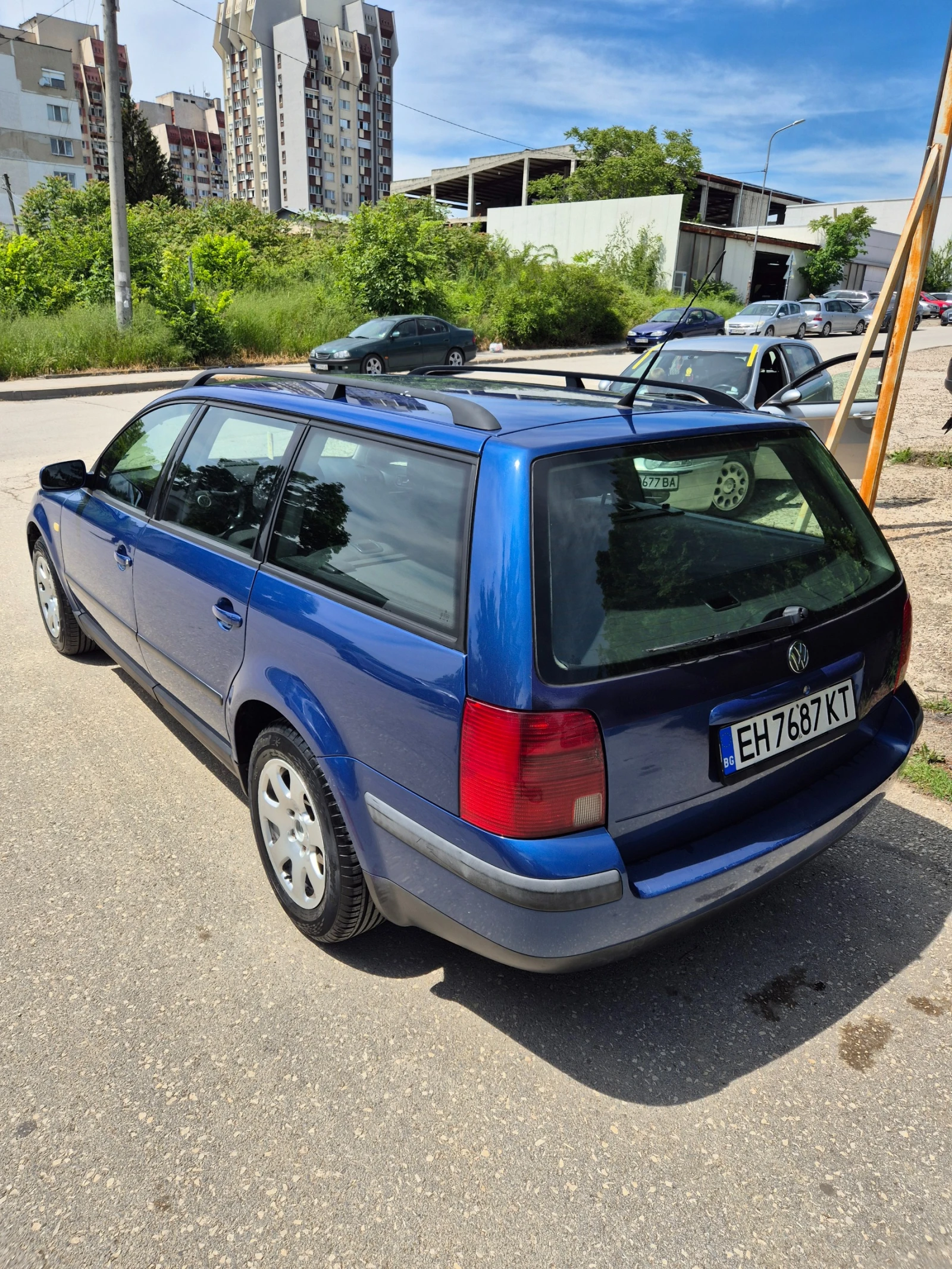 VW Passat 1.9 ТДИ!!!116КС, снимка 4 - Автомобили и джипове - 54606940