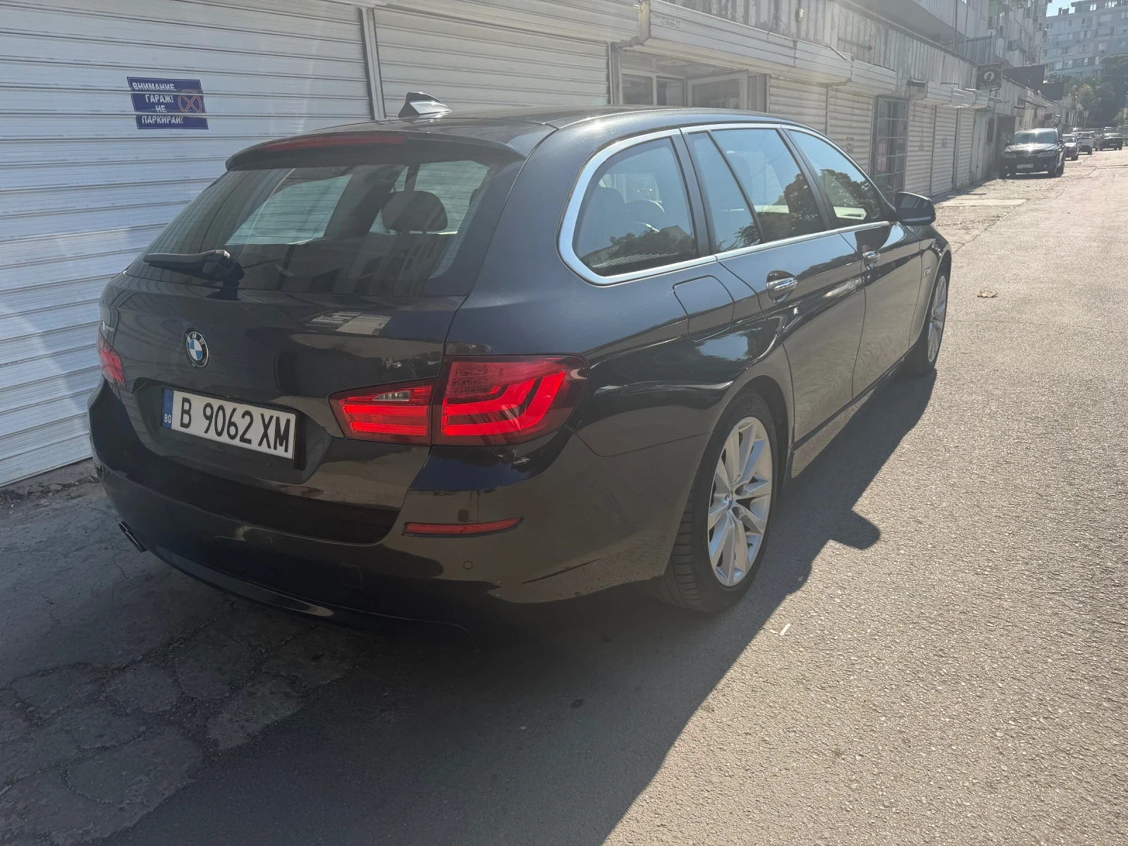 BMW 520, снимка 8 - Автомобили и джипове - 56073015