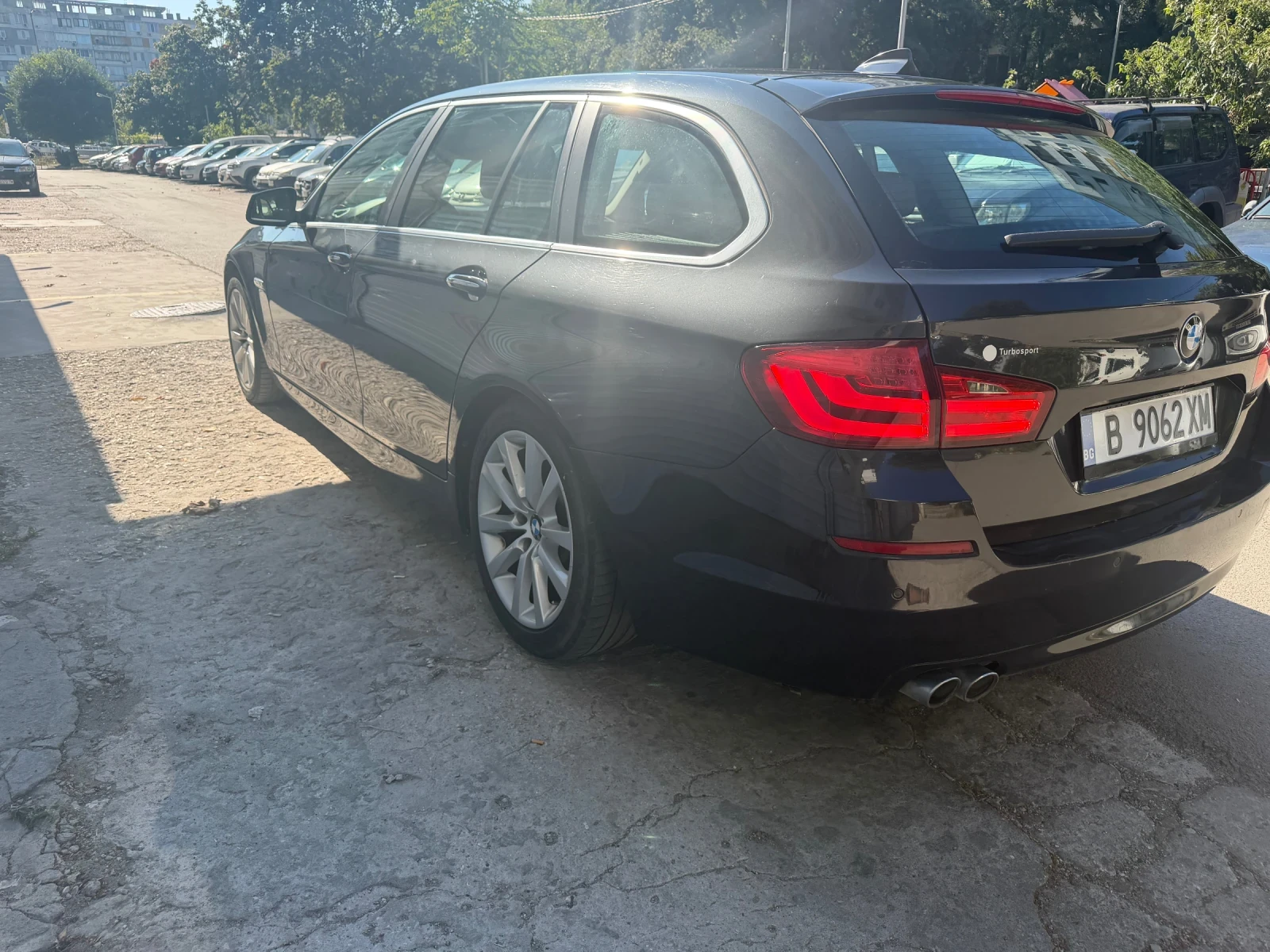 BMW 520, снимка 7 - Автомобили и джипове - 56073015
