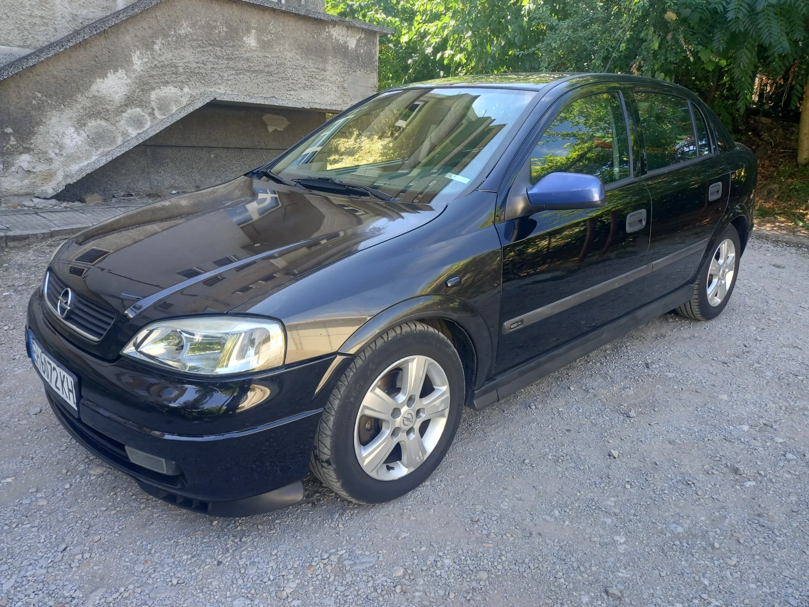 Opel Astra, снимка 2 - Автомобили и джипове - 55722712