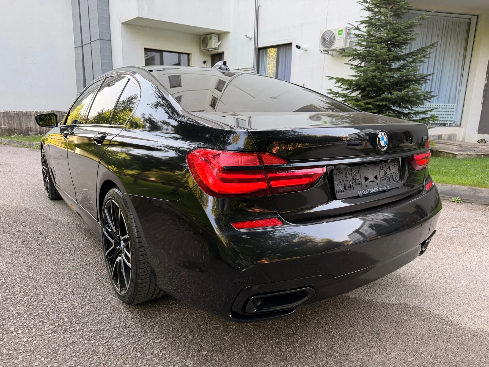 BMW 730 d / M-OPTIC , снимка 5 - Автомобили и джипове - 55885732