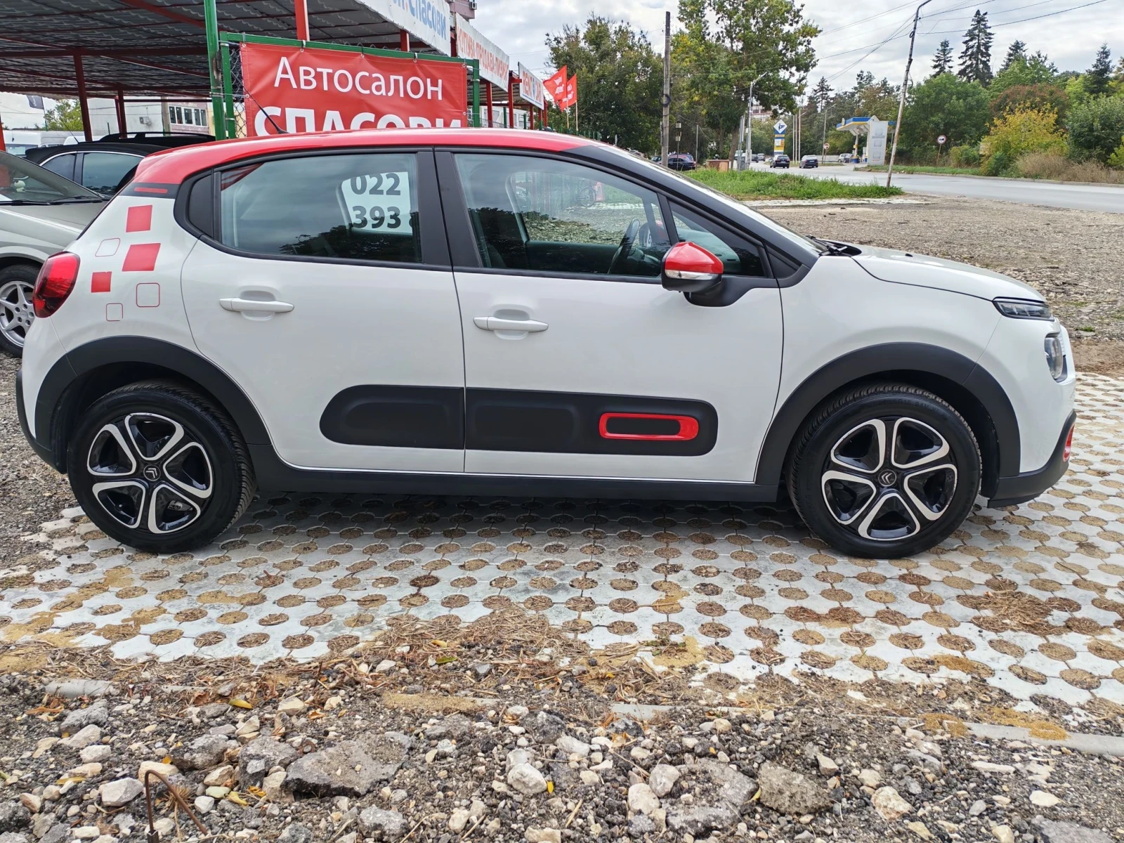 Citroen C3 1.2 Бензин 83 к. с. , снимка 4 - Автомобили и джипове - 56253957