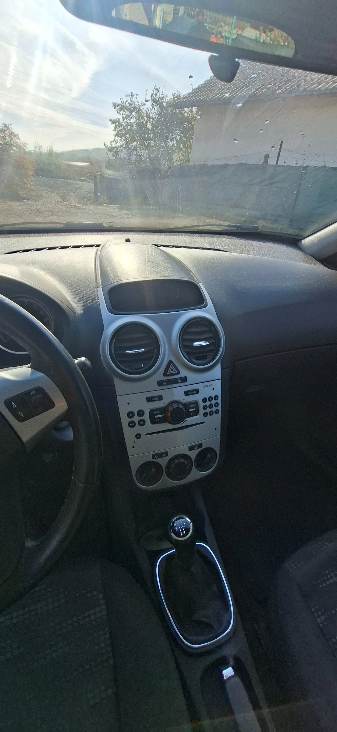 Opel Corsa 1.3CDTI, снимка 6 - Автомобили и джипове - 56388608
