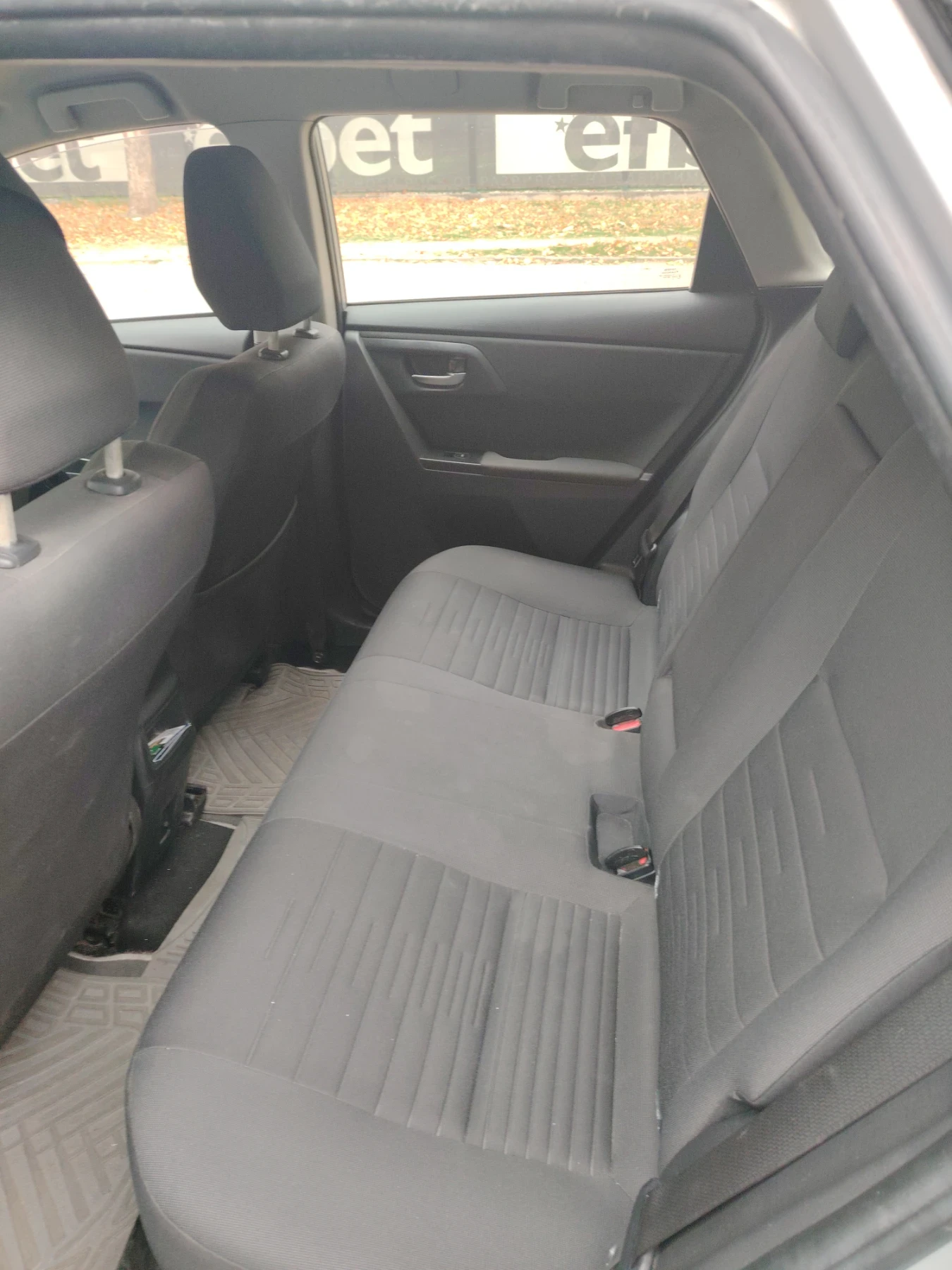 Toyota Auris | Mobile.bg � ����������� 6