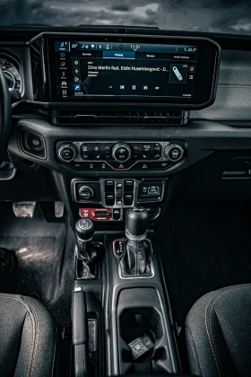 Jeep Wrangler Willys 3.6, снимка 13