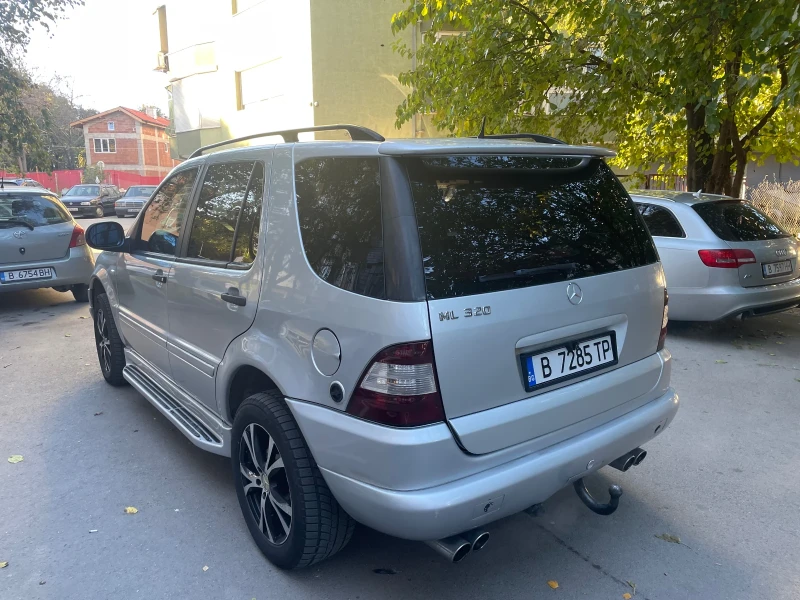 Mercedes-Benz ML 320, снимка 2 - Автомобили и джипове - 47883105