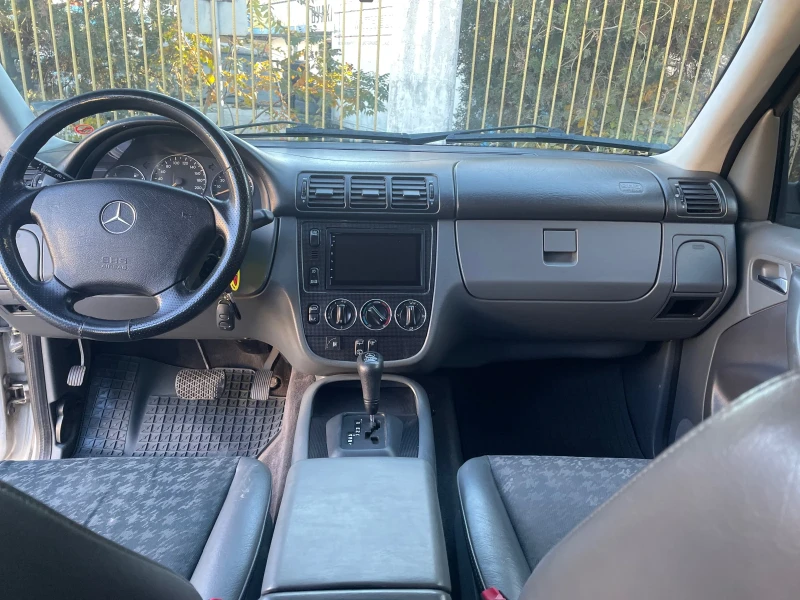 Mercedes-Benz ML 320, снимка 10 - Автомобили и джипове - 47883105