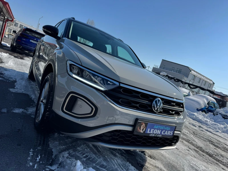 VW T-Roc 2.0 TDI 150 k.c.FACE DSG, снимка 2 - Автомобили и джипове - 49241610