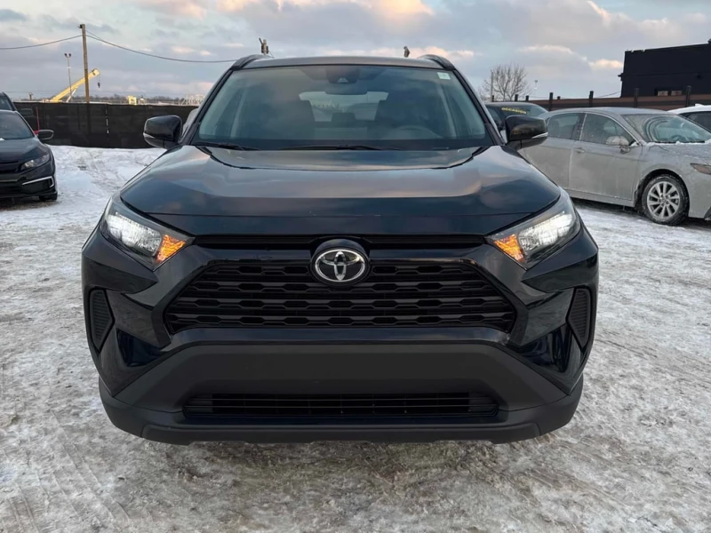 Toyota Rav4 * LE * CARFAX * БЕЗ ПЪРВОНАЧАЛНА ВНОСКА, снимка 6 - Автомобили и джипове - 53376803