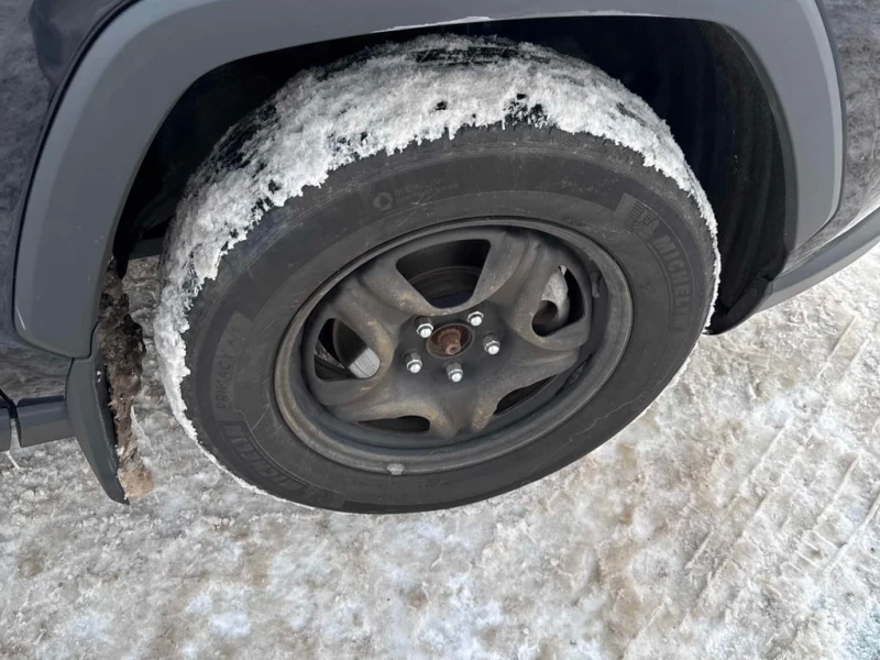 Toyota Rav4 * LE * CARFAX * БЕЗ ПЪРВОНАЧАЛНА ВНОСКА, снимка 7 - Автомобили и джипове - 53376803