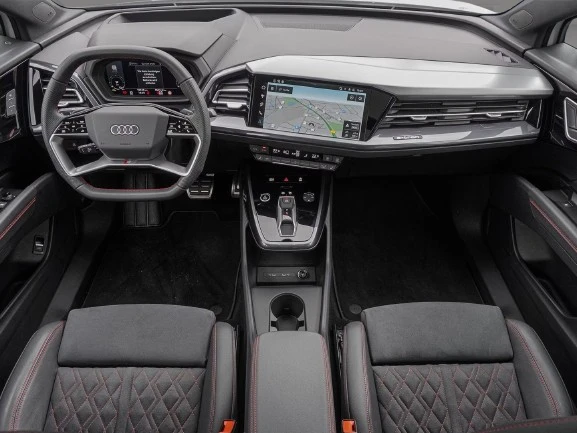 Audi Q4 e-Tron 45 Quattro = S-line = Гаранция, снимка 9 - Автомобили и джипове - 56182748