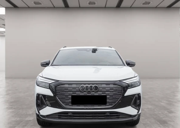 Audi Q4 e-Tron 45 Quattro = S-line = Гаранция