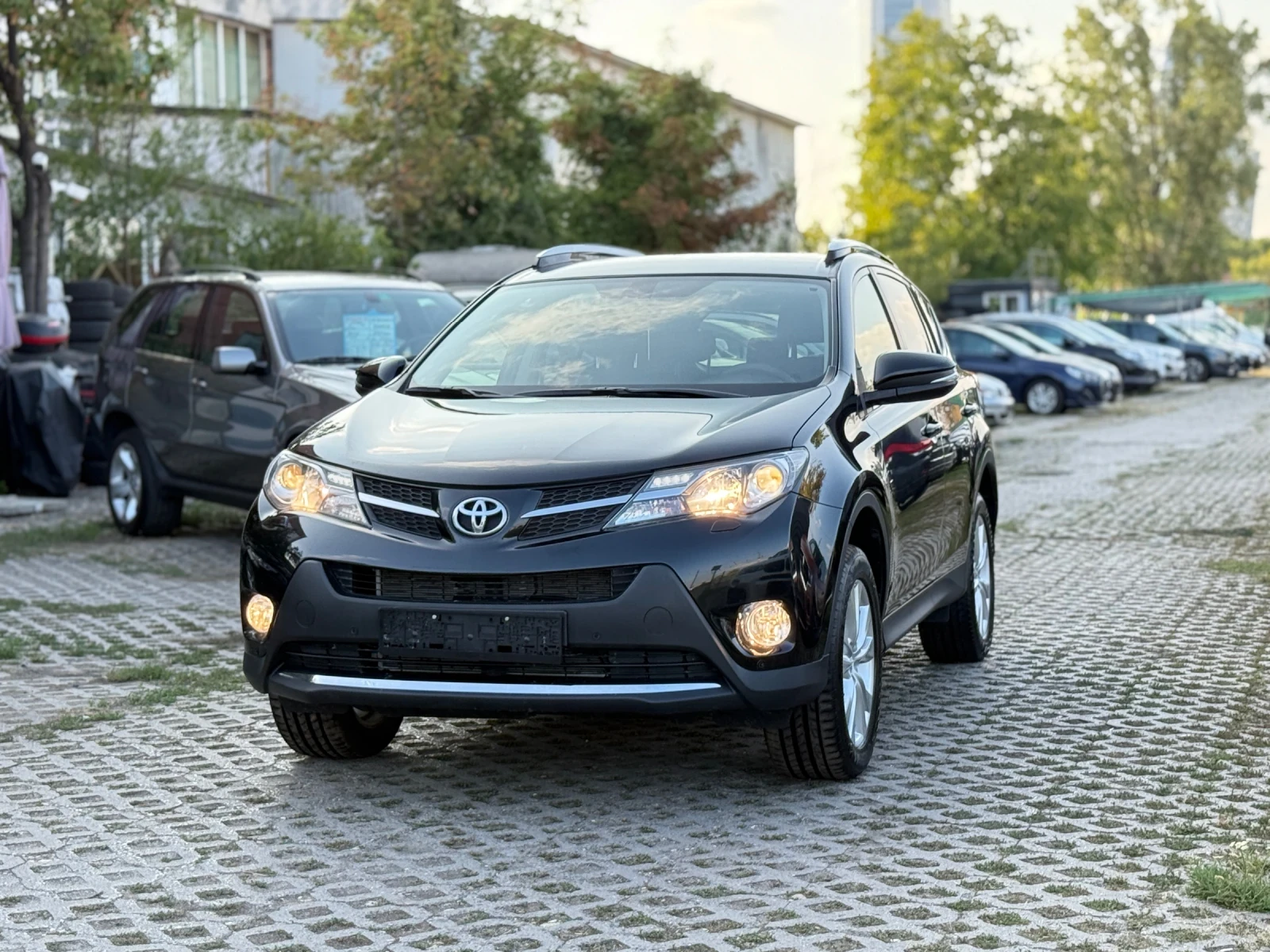 Toyota Rav4 2.0i-152КС / АВТОМАТИК / 4Х4 / NAVI / ECO / SPORT, снимка 1