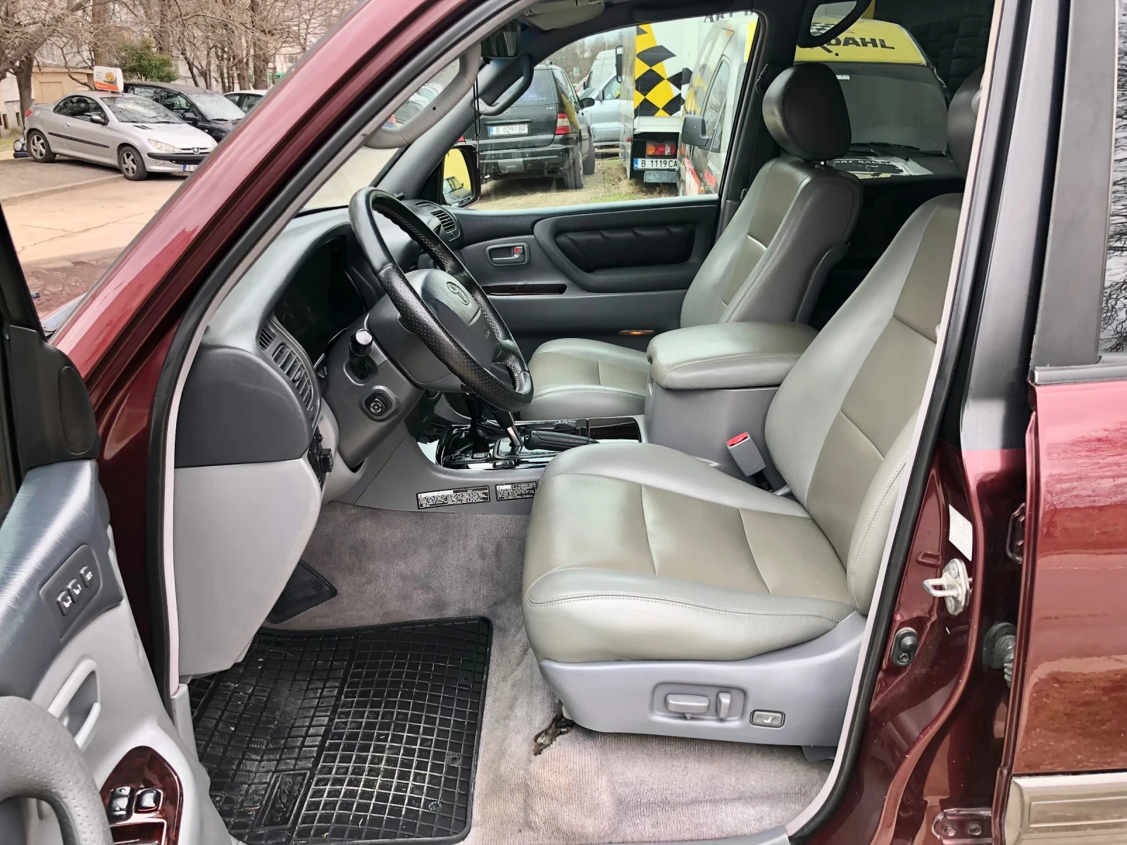 Toyota Land cruiser 100- 4.7 V8 - изображение 7
