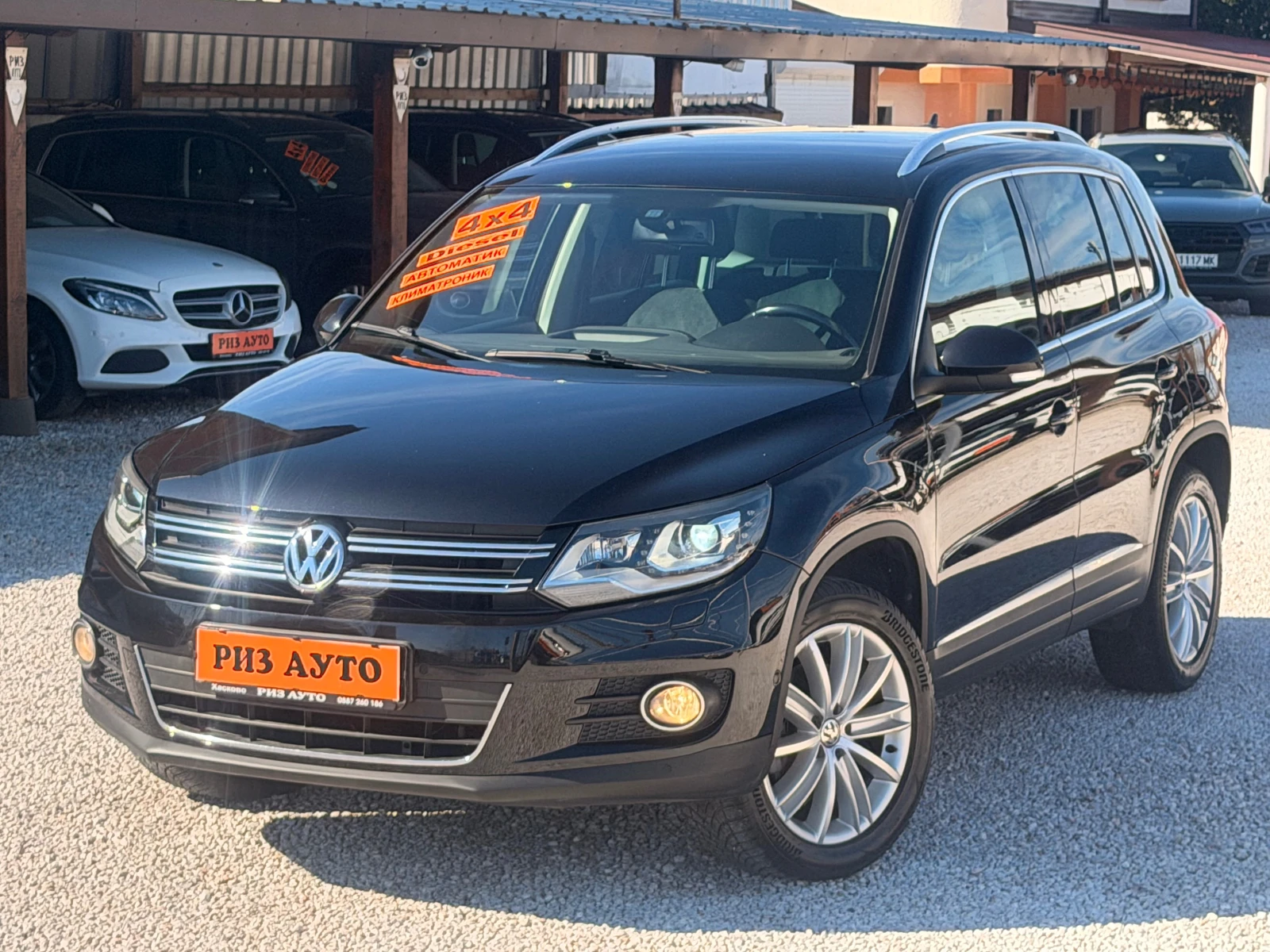 VW Tiguan 2.0TDI* AUT* LED* 100%km* NAVI* MULTI VOLAN* LIZIN, снимка 14 - Автомобили и джипове - 53565686