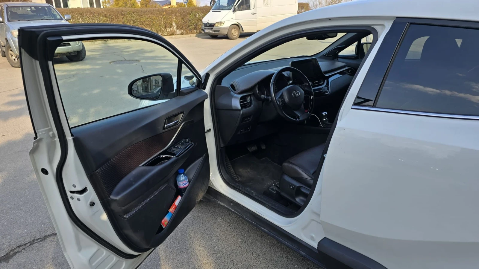 Toyota C-HR, снимка 7 - Автомобили и джипове - 53747211