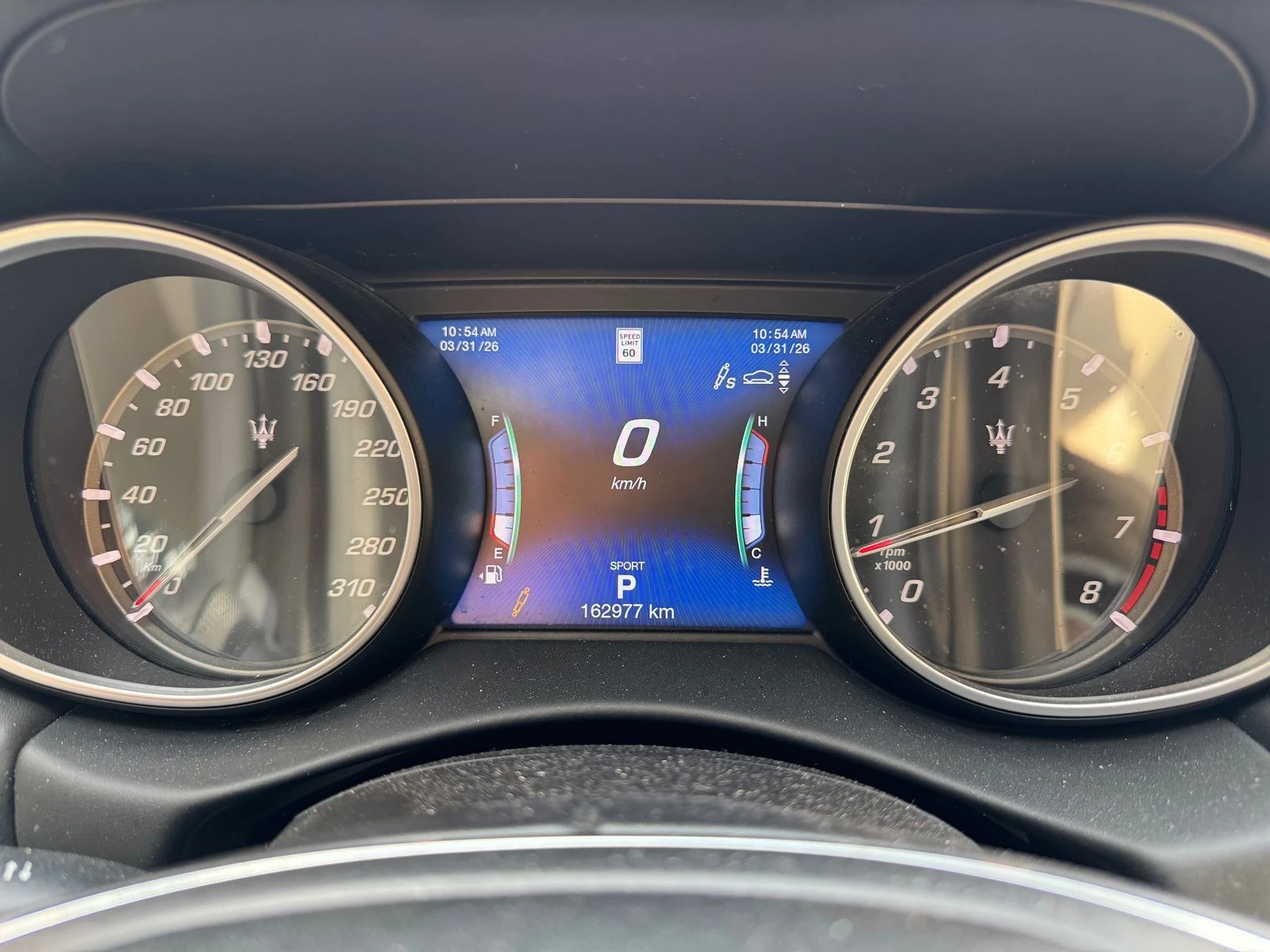 Maserati Levante S GranSport АВТО КРЕДИТ, снимка 10 - Автомобили и джипове - 54067549