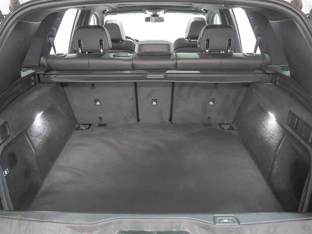 BMW X5 40i* XDRIVE* ПАНОРАМА* ПОДГРЕВ* КАМЕРА* КЕЙЛЕС, снимка 6 - Автомобили и джипове - 54217663