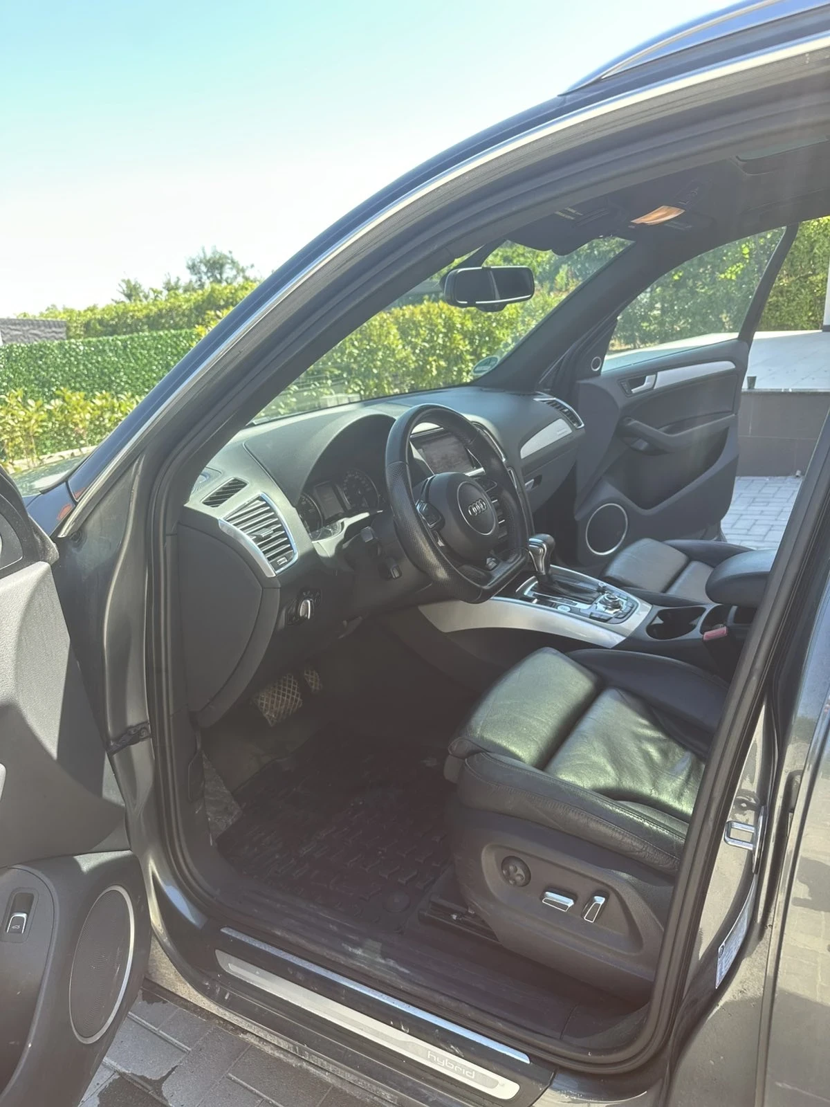 Audi Q5 2.0 hibrid, снимка 11 - Автомобили и джипове - 56300531