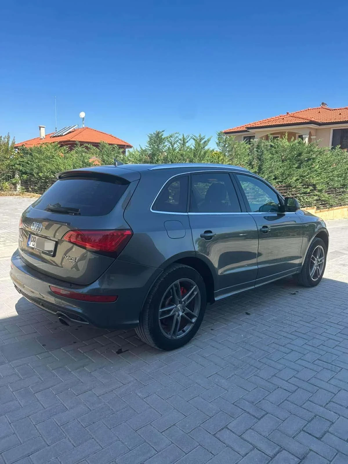 Audi Q5 2.0 hibrid, снимка 3 - Автомобили и джипове - 56300531