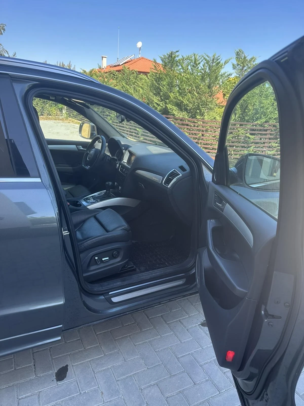 Audi Q5 2.0 hibrid, снимка 13 - Автомобили и джипове - 56300531