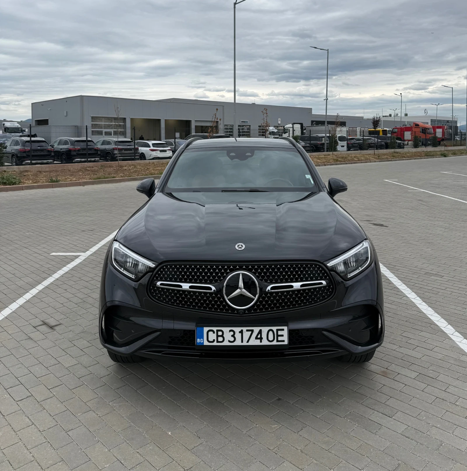 Mercedes-Benz GLC 350 350e Plug-in Hybrid 10000 км !!!