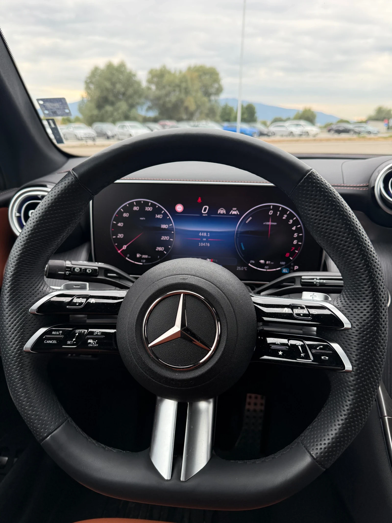 Mercedes-Benz GLC 350 350e Plug-in Hybrid 10000 км !!!, снимка 9 - Автомобили и джипове - 56088983