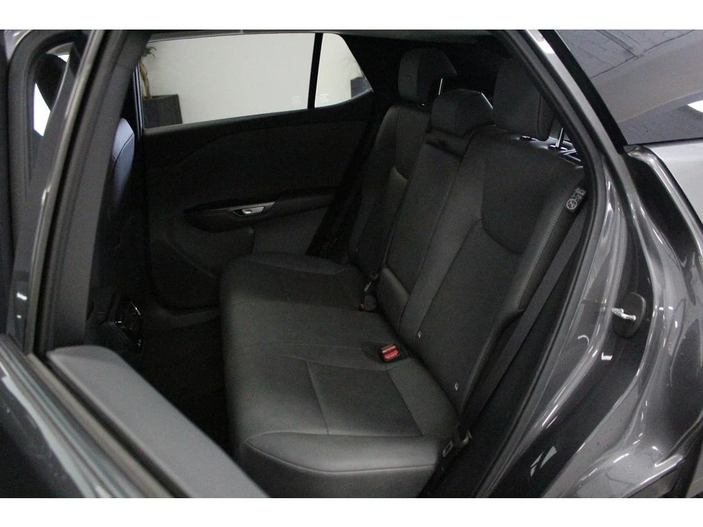 Lexus RZ 450e LED Navi Leather Camera 100%SoH | Mobile.bg � ����������� 4