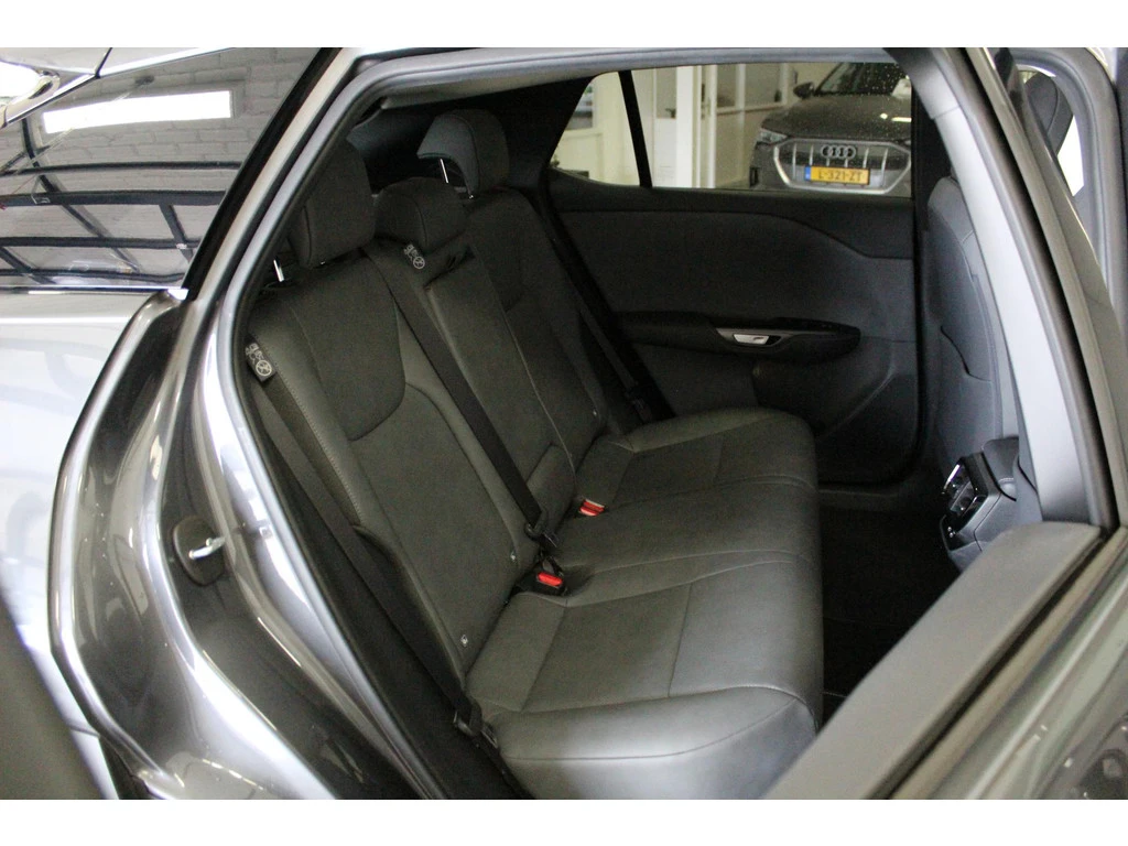 Lexus RZ 450e LED Navi Leather Camera 100%SoH | Mobile.bg � ����������� 6