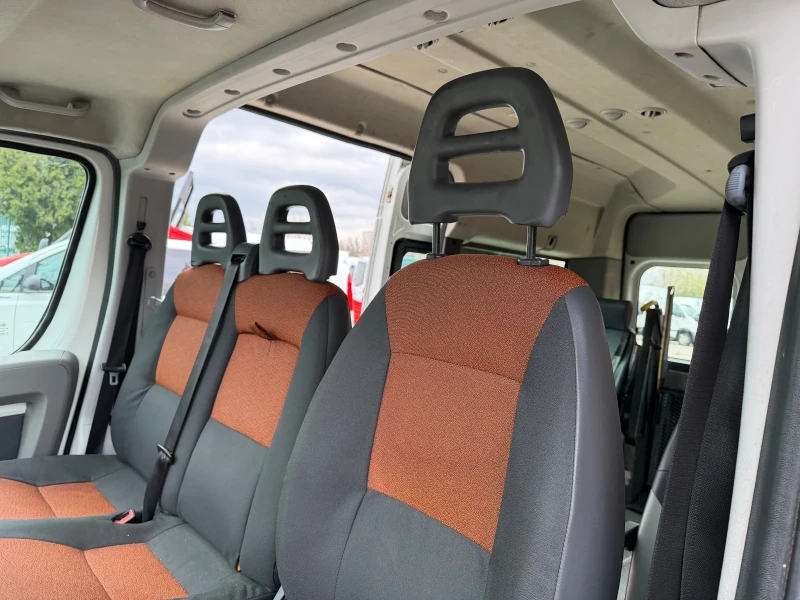 Fiat Ducato 2.3MJ* 2хКлиматик* 8+ 1 места, снимка 7 - Бусове и автобуси - 53412587