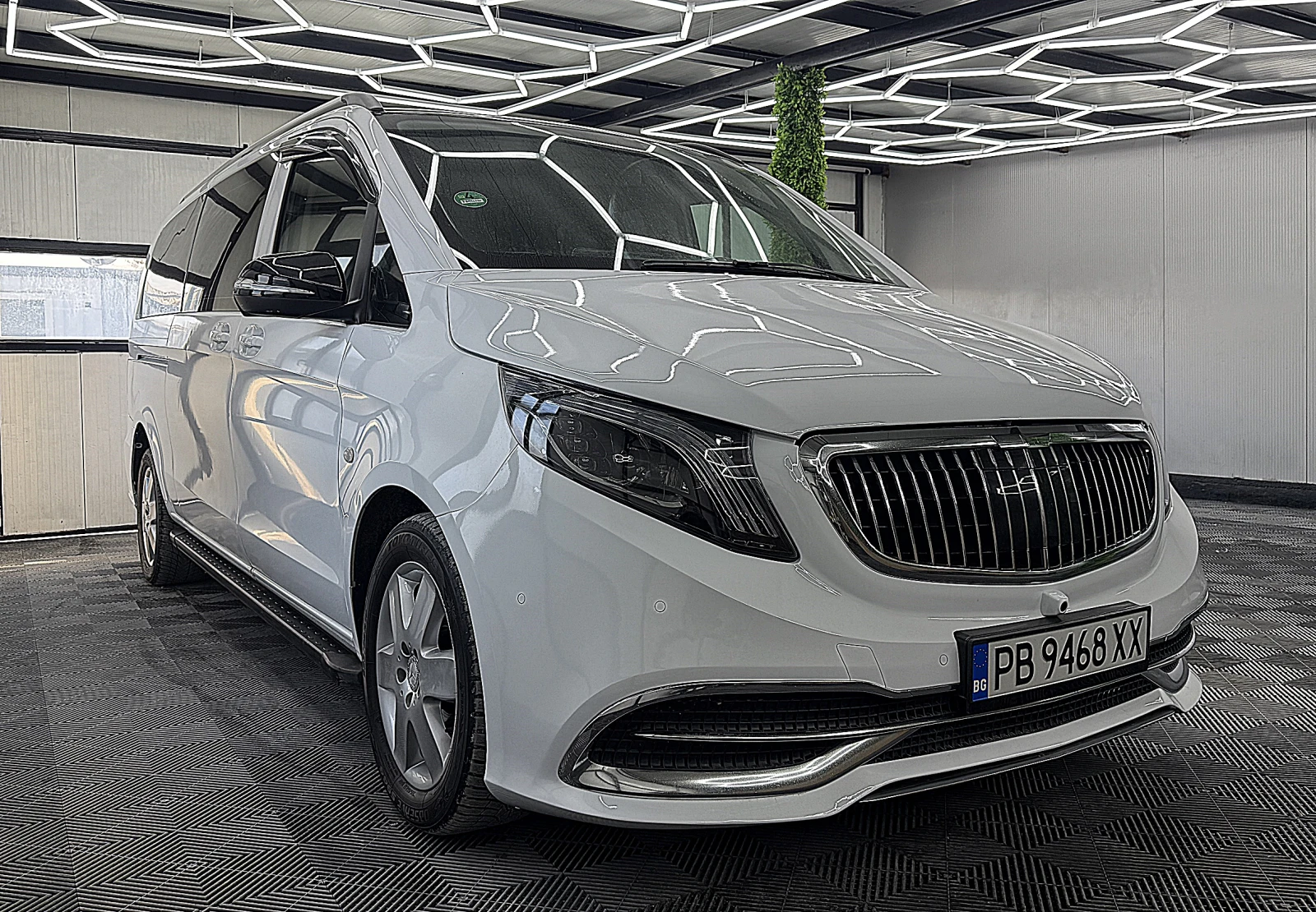 Mercedes-Benz Vito MAYBACH PACK, снимка 3 - Бусове и автобуси - 53869937