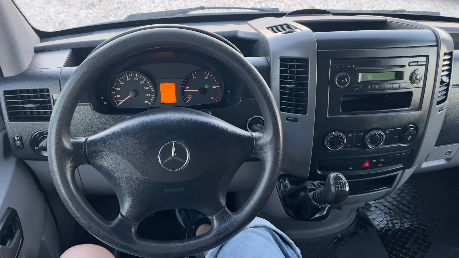 Mercedes-Benz Sprinter 2.2 160 коня УНИКАТ Без Зъбележка, снимка 8 - Бусове и автобуси - 54682863