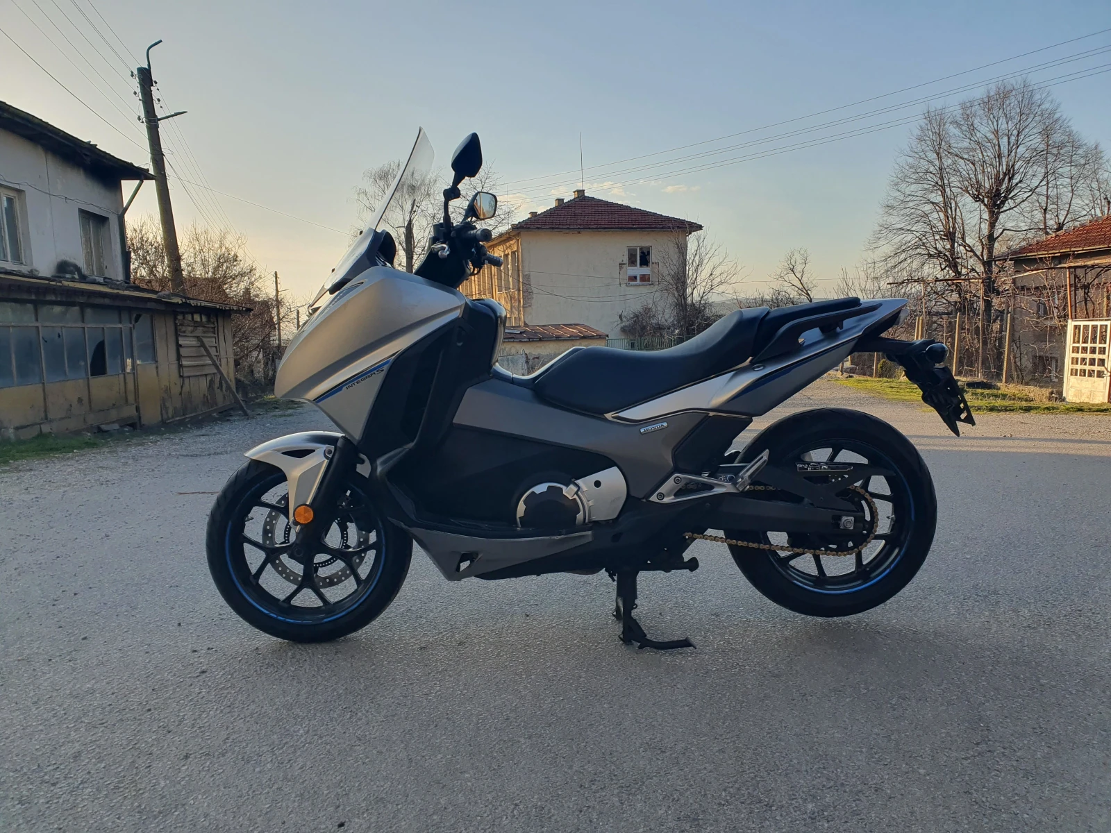 Honda Integra 750i  ABS LED New Face Sport, снимка 5 - Мотоциклети и мототехника - 50933644